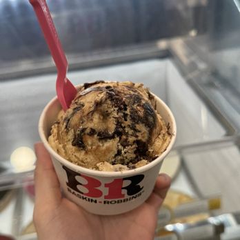 Baskin-Robbins - Ice Cream & Frozen Yogurt Near Me - Tustin, California Baskin-Robbins - Ice Cream & Frozen Yogurt Near Me - Tustin, California