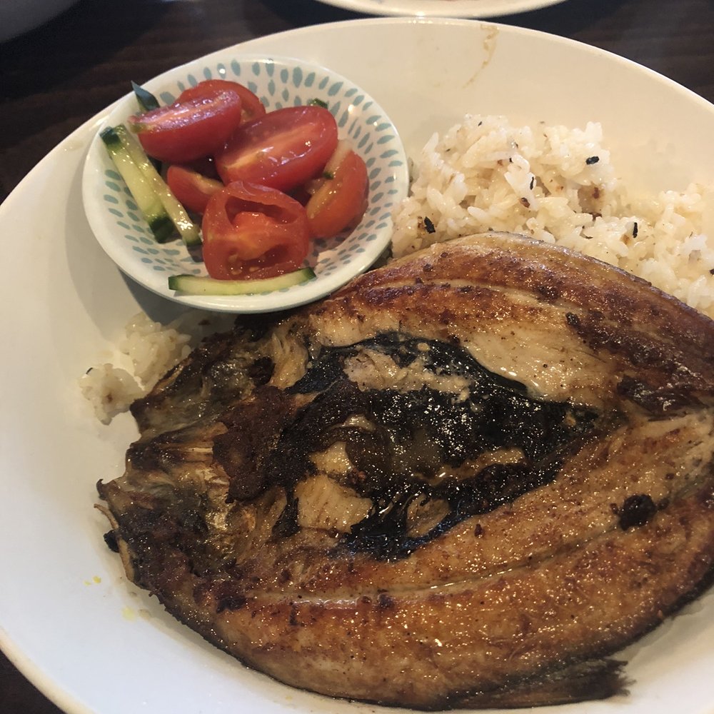 Karenderya - Fish with garlic rice - Filipino Near Me - Nyack, New York Karenderya - Fish with garlic rice - Filipino Near Me - Nyack, New York
