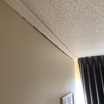 La Quinta by Wyndham Jackson - Ceiling caving in - Hotels Near Me - Jackson, Tennessee La Quinta by Wyndham Jackson - Ceiling caving in - Hotels Near Me - Jackson, Tennessee