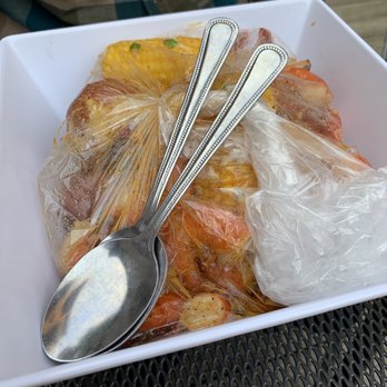 King Crab House - Cajun seafood boil bag with crab and shrimp - Seafood Near Me - Chicago, Illinois