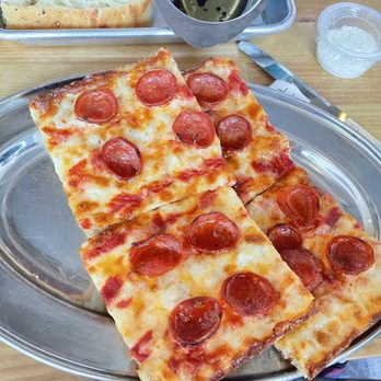 PaPa J's Twin Plaza - Hot honey pepperoni pizza (2 slices) - Italian Near Me - Pittsburgh, Pennsylvania PaPa J's Twin Plaza - Hot honey pepperoni pizza (2 slices) - Italian Near Me - Pittsburgh, Pennsylvania