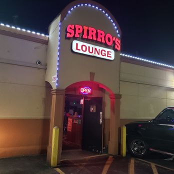 Spirro's Lounge - the front of the restaurant - Nightlife Near Me - Hammond, Indiana