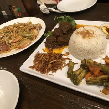 Sky Cafe - Nasi Lemak Rendang (coconut rice with beef rendang) and Mie Goreng (pan fried noodles) - Indonesian Near Me - Philadelphia, Pennsylvania