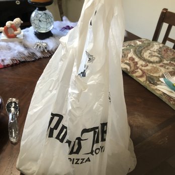 Round Table Pizza - Pizza Near Me - Oakhurst, California Round Table Pizza - Pizza Near Me - Oakhurst, California