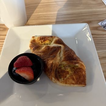 BestCellar Book Bar - Bacon, Egg and Cheese Croissant - Desserts Near Me - Clarence, New York