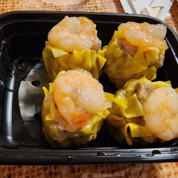 Tak Fu Seafood Restaurant - Steamed pork and shrimp dumplings