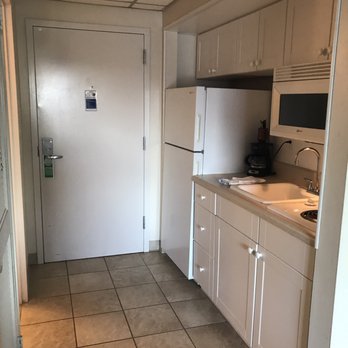 Silver Gull Motel - Kitchen - Hotels Near Me - Wrightsville Beach, North Carolina