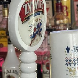 Pale lager at its best. Love this beer on draft. Pale lager at its best. Love this beer on draft.
