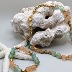 North Coastal Art Gallery - A lovely necklace matching bracelet. These glass beads are so unique!