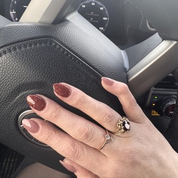 Extreme Nails & Spa - Thanksgiving nails; another immaculate dip manicure - Nail Salons Near Me - Mendon, Massachusetts