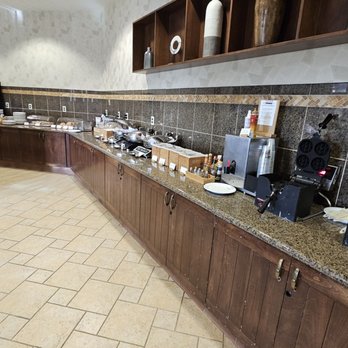 SpringHill Suites by Marriott Napa Valley - Breakfast - Hotels Near Me - Napa, California