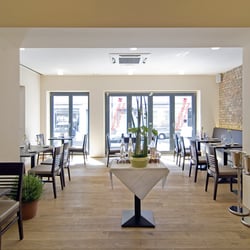 Le Bouchon