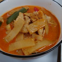 Krungsri Thai Food - Red Curry