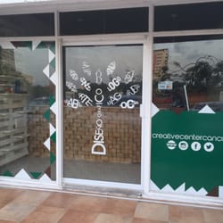 Creative Center - Esta es la fachada de la agencia Creative Center Cancún en la Av Bonampak 221-A Excelente Atención son   muy creativos