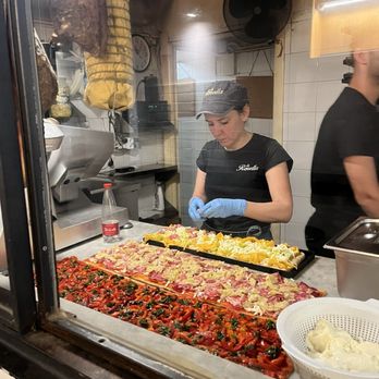 Forno La Renella - BTS pizza making - Pizza Near Me - Rome, RM Forno La Renella - BTS pizza making - Pizza Near Me - Rome, RM