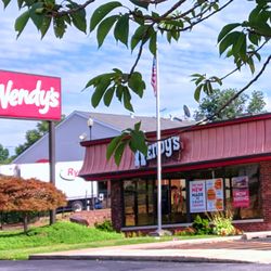 Wendy's, Media -- storefront