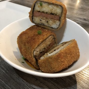 Da Kitchen Maui - The "sushi spam rolls", lau lau and kimchi crab cake - Hawaiian Near Me - Kihei, Hawaii Da Kitchen Maui - The "sushi spam rolls", lau lau and kimchi crab cake - Hawaiian Near Me - Kihei, Hawaii