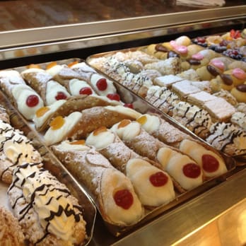 Giolitti - Cannolis - Ice Cream & Frozen Yogurt Near Me - Rome, RM