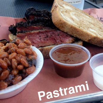 Monk's BBQ - Barbeque Near Me - Purcellville, Virginia
