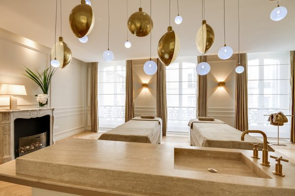 Ambassade Biologique Recherche Paris - Champs-Élysées by null