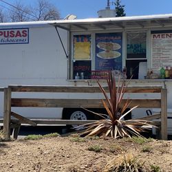 Popusas Michoacanas - Popusas food truck.