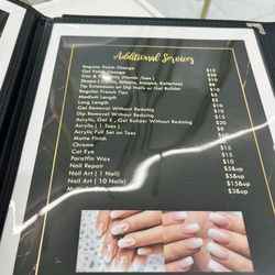 UNIQ Nails & Spa