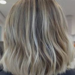 Picasso Salon  Elizabeth's Salon - Blonde highlights