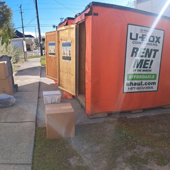 Wink's Moving - We load and unload your PODS - Movers Near Me - Winter Haven, Florida Wink's Moving - We load and unload your PODS - Movers Near Me - Winter Haven, Florida
