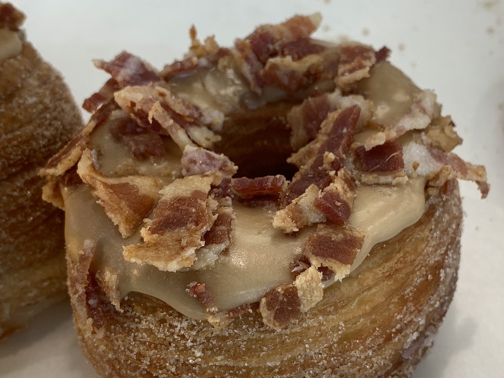 S & S Donut and Bake Shop