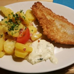 Mobbi Dick - Rotbarsch mit warmen Speckkartoffelsalat