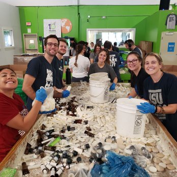Clean the World - Community Service/Non-Profit Near Me - Orlando, Florida