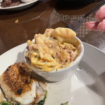 Whiskey Kitchen - Bars Near Me - Mt Dora, Florida