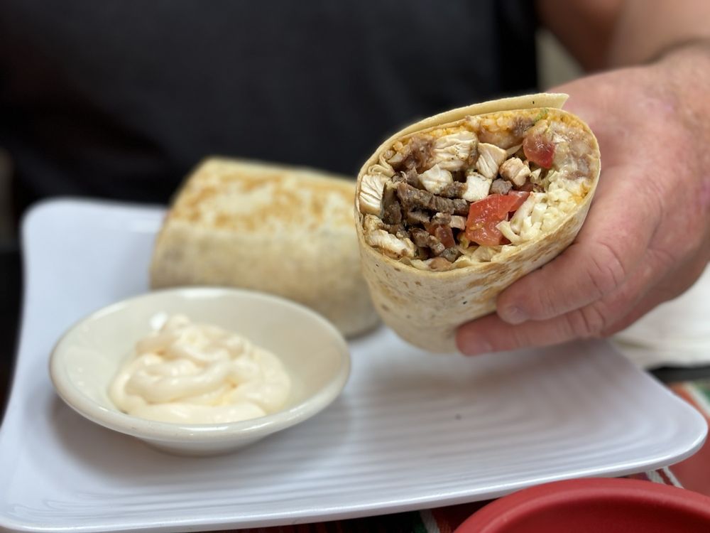 Vallarta Mexican Restaurant Logo