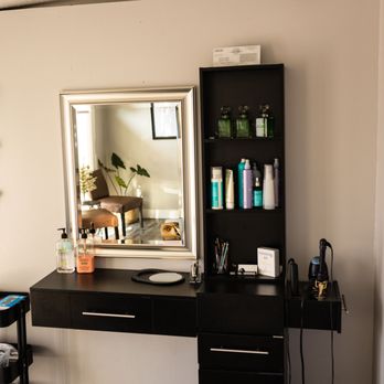 Chez Nazee - Skin Care Near Me - Carmichael, California