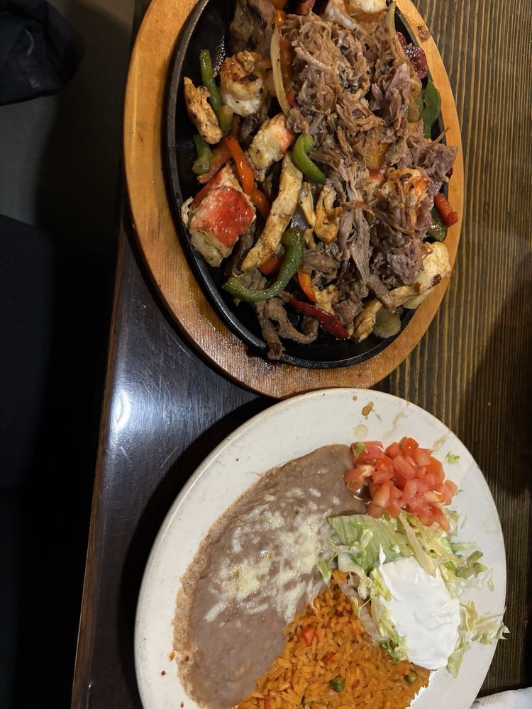 Primos Tex Mex Bar And Grill