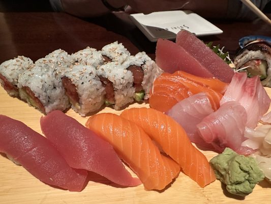 Sushi Nami by null