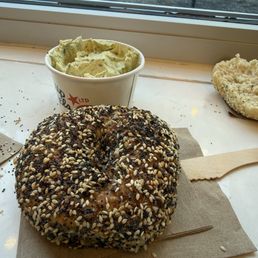 Everything bagel w/pesto butter (limited edition) Everything bagel w/pesto butter (limited edition)