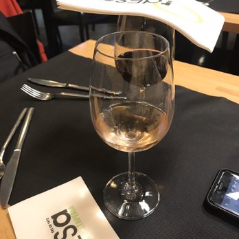 Ordesa - Rosè - Restaurants Near Me - Barcelona, B Ordesa - Rosè - Restaurants Near Me - Barcelona, B