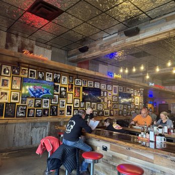 Sun Diner - Seating - Diners Near Me - Gatlinburg, Tennessee
