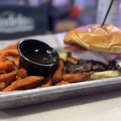 Garage Bar & Grill - Caprese Burger