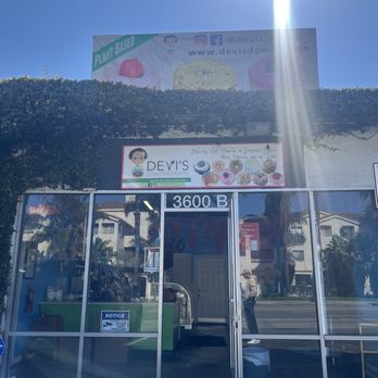 Devi's Donuts and Sweets - Donuts Near Me - Long Beach, California