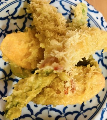 sticky rice thai & sushi by null