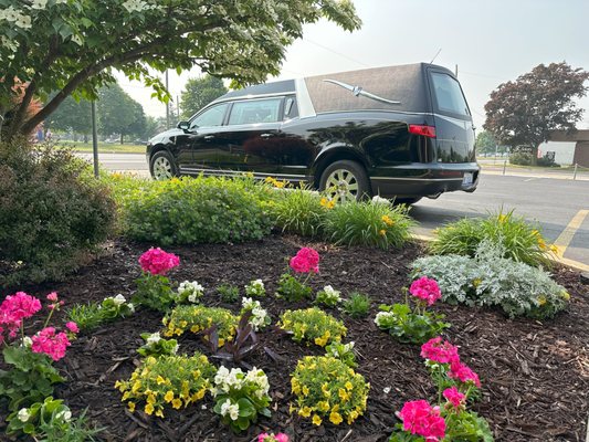 SOLOSY FUNERAL HOME - Updated June 2026 - 17 Photos - 3206 Fort St