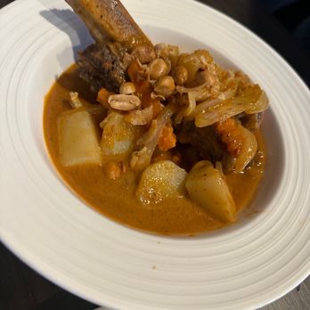 Bua Thai Kitchen - Thai Near Me - Albany, California