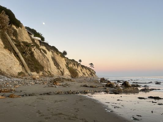1000 Steps Beach by null