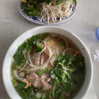 Saigon Bistro - Vietnamese Near Me - Torrance, California