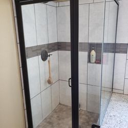 Fresno Shower Door - Semi-Frameless Matte Black