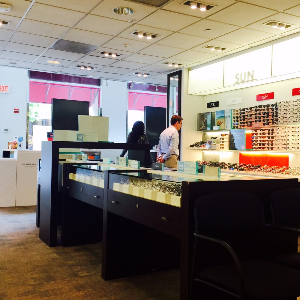 LENSCRAFTERS OPTIQUE CLOSED 63 Reviews 1130 Connecticut Ave NW