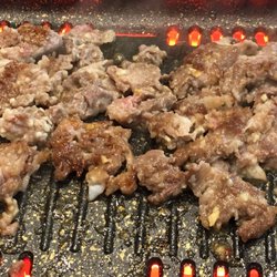 Jip Bab - Sizzling beef on table grill