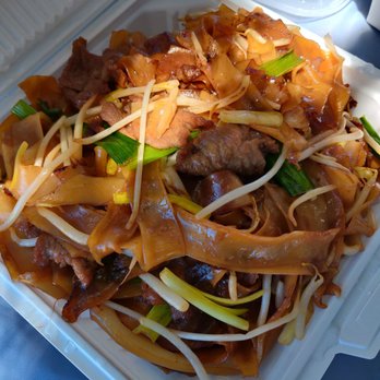 Yum Cha Palace - beef chow fun干炒牛河 - Dim Sum Near Me - Menlo Park, California Yum Cha Palace - beef chow fun干炒牛河 - Dim Sum Near Me - Menlo Park, California
